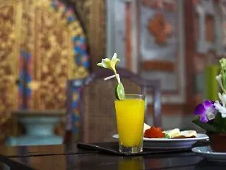 艾比安斯拉玛spa酒店 サヌール